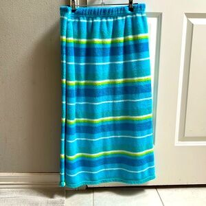NWOT Women’s shower wrap